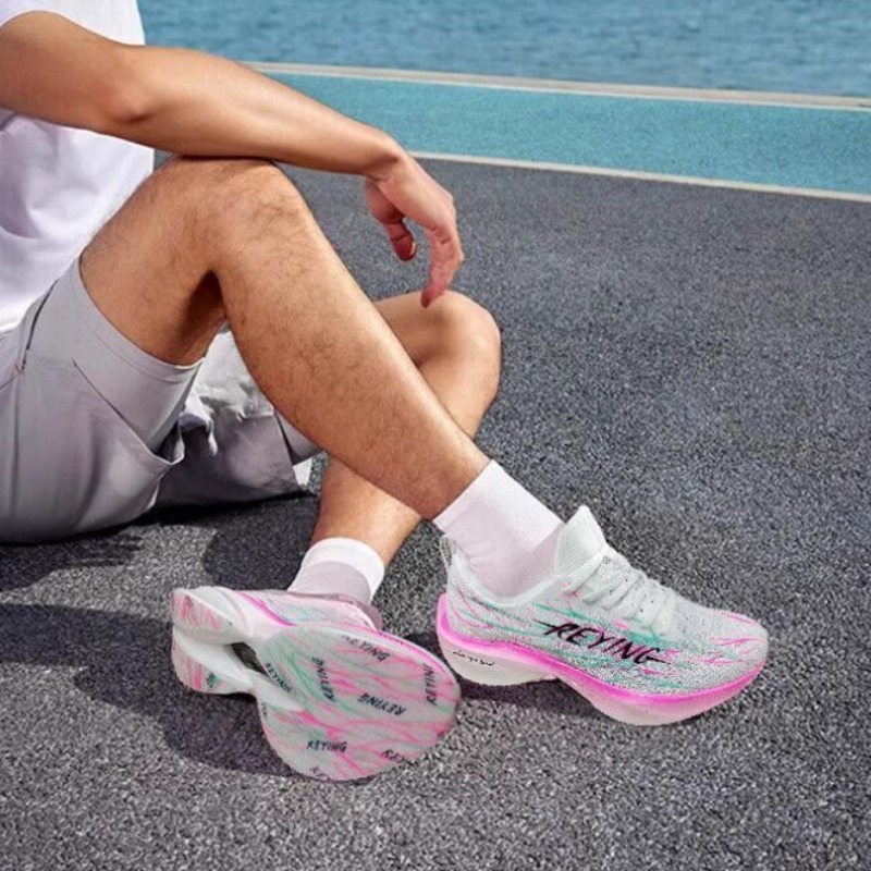 Super Cool Men Running Shoes A - đánh giá và giá Outdoor Sport Flooring